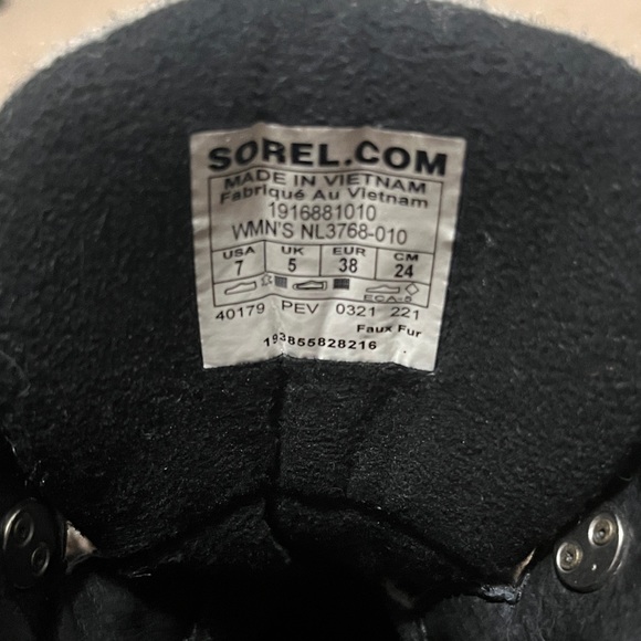 Women’s Sorel Black and Gray Lace-Up Boots 7 Narrow - Picture 4 of 8